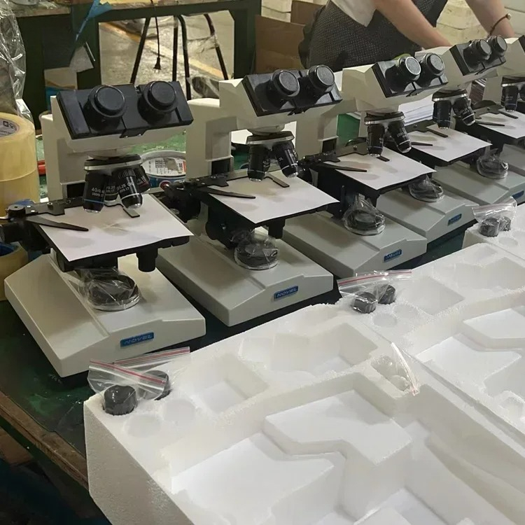 Microscope biologique binocula - Medical Lab Observer avis et prix